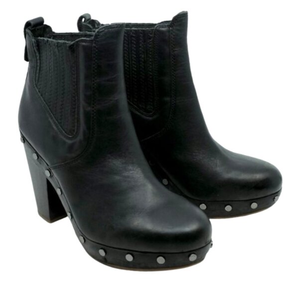 UGG~Carberry~PLATFORM CLOG STUDDED HEEL BOOTS Black Leather Womens Shoes SZ 8 - Picture 3 of 7